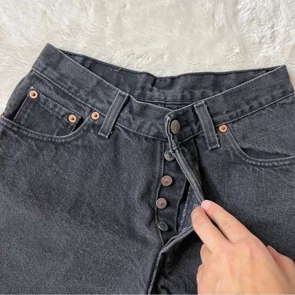 Vintage Levi’s High Rise Button Fly Faded Black Distressed Shorts made in USA - Picture 5 of 9